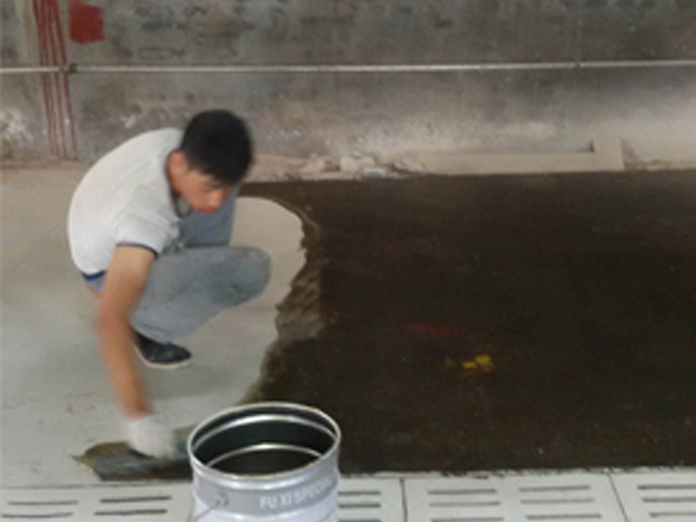 Précautions de construction à basse température pour la peinture de plancher époxy